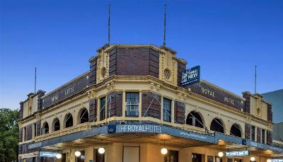 Photo of Royal Hotel Ryde in Ryde