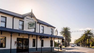 Photo of Town Hall Hotel in Newcastle