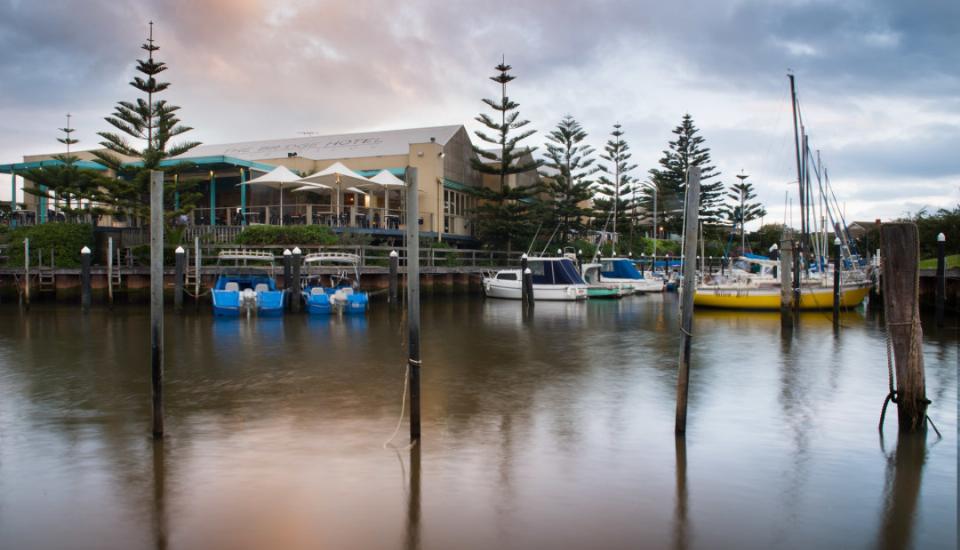 Photo of The Bridge Hotel in Mordialloc